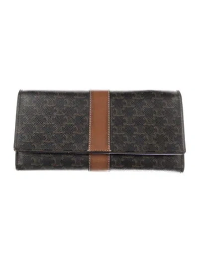 Pre-owned Celine 2019 Triomphe Continental Continental Wallet In Black