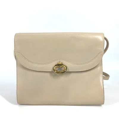 Pre-owned Celine Beige Leather Shoulder Bag ()