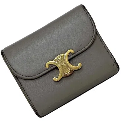 Pre-owned Celine Beige Leather Wallet (tri-fold) () In Sand