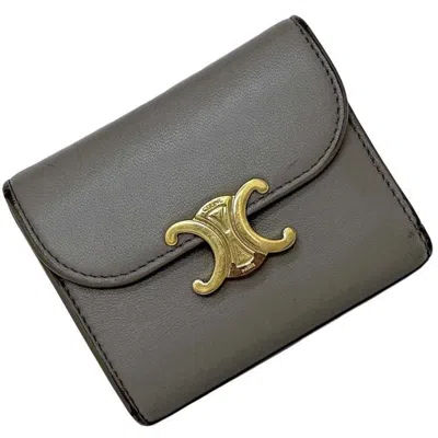 Pre-owned Celine Beige Leather Wallet (tri-fold) () In Sand