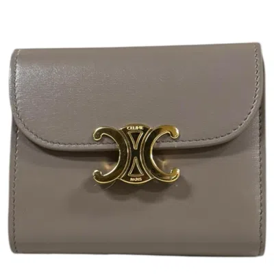 Pre-owned Celine Beige Leather Wallet (tri-fold) () In Sand