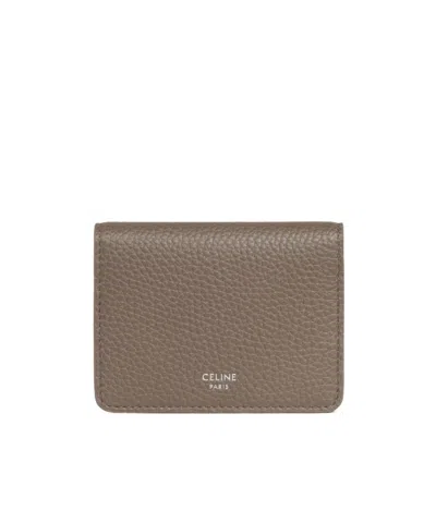 Celine Bi-fold Card Holder In Grained Calfskin In Gray