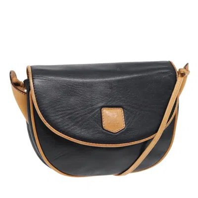 Pre-owned Celine Céline Black Leather Shoulder Bag ()