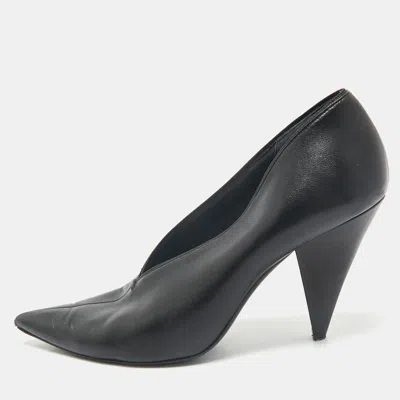 Pre-owned Celine Black Leather V Neck Pumps Size 38