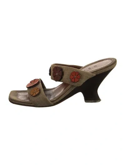 Pre-owned Celine Canvas Slides In Neutral