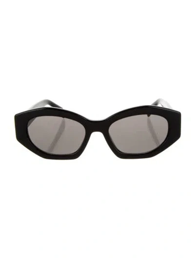 Pre-owned Celine Cat-eye Mirrored Sunglasses In Black