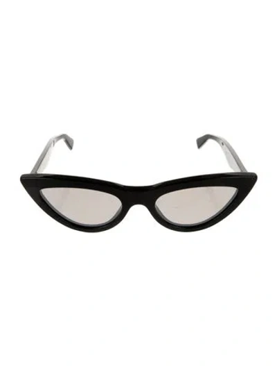 Pre-owned Celine Cat-eye Mirrored Sunglasses In Black