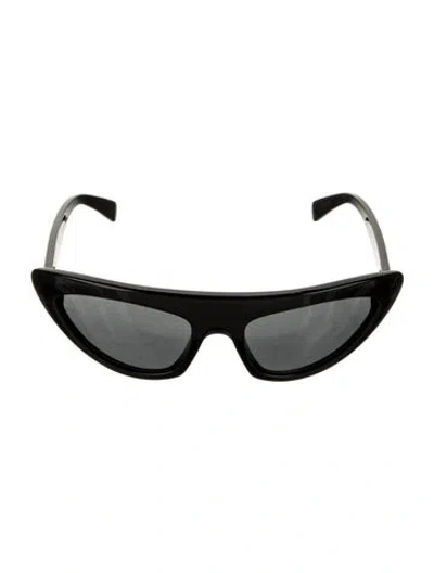 Pre-owned Celine Cat-eye Mirrored Sunglasses In Black