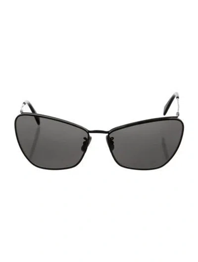Pre-owned Celine Cat-eye Tinted Sunglasses In Black