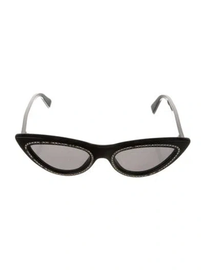Pre-owned Celine Cat-eye Tinted Sunglasses In Black