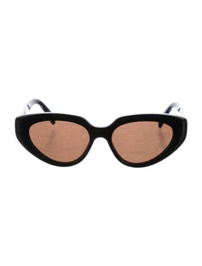 Pre-owned Celine Cat-eye Tinted Sunglasses In Black