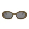 Celine Cl40194u Triomphe 96a Verde Oliva Sunglasses In Green