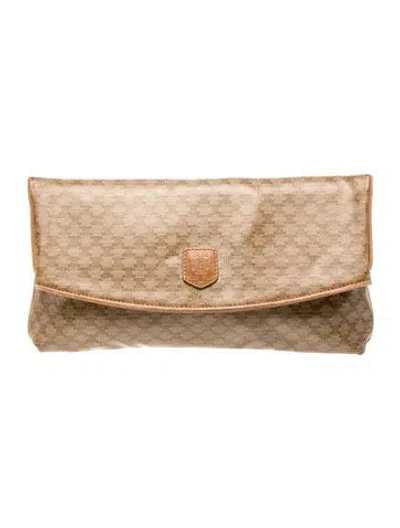 Pre-owned Celine Clutch In Neutral