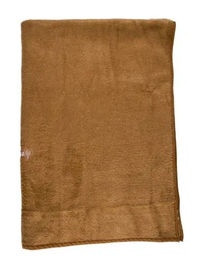 Pre-owned Celine Fleece Throw Blanket In Neutral