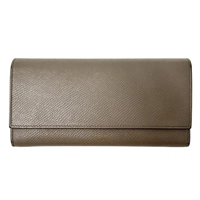 Pre-owned Celine Grayish Leather Long Wallet (bi-fold) ()