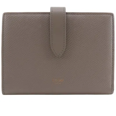 Pre-owned Celine Grayish Leather Wallet (bi-fold) ()