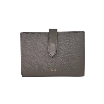 Pre-owned Celine Grayish Leather Wallet (bi-fold) ()