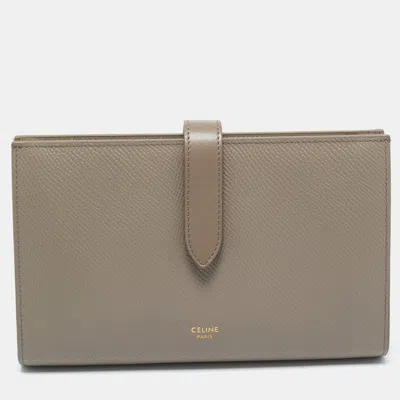 Pre-owned Celine Grey Leather Large Strap Bifold Wallet In Gray