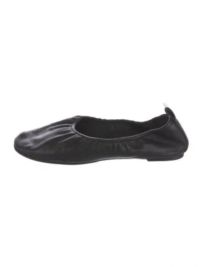 Pre-owned Celine Leather Ballet Flats In Black