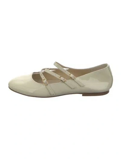 Pre-owned Celine Leather Ballet Flats In Neutral