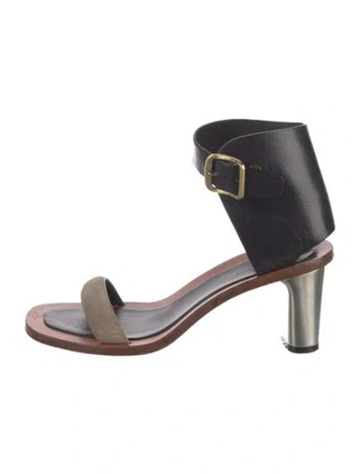 Pre-owned Celine Leather In Black