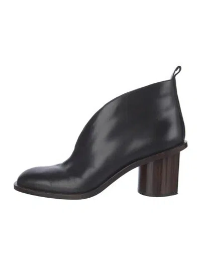 Pre-owned Celine Leather Boots In Black