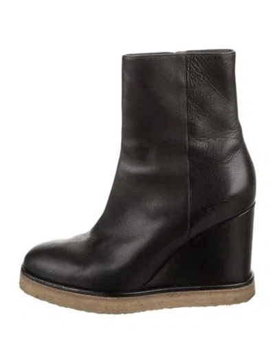 Pre-owned Celine Leather Boots In Black