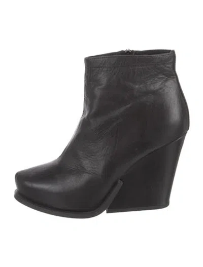 Pre-owned Celine Leather Boots In Black