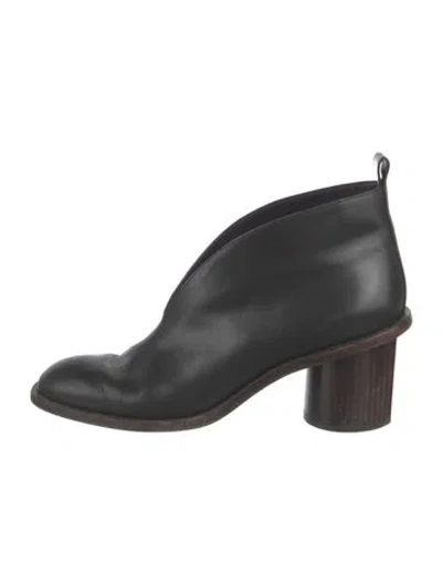 Pre-owned Celine Leather Boots In Black