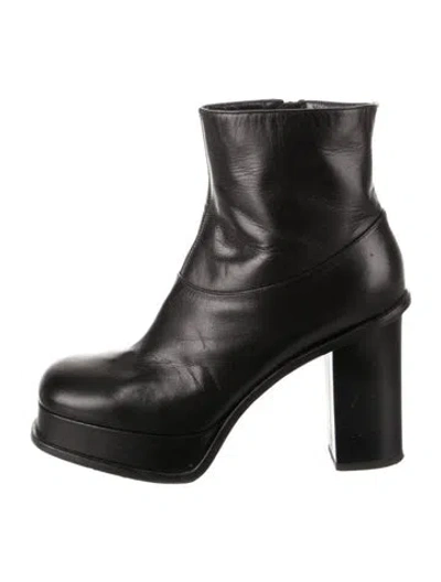 Pre-owned Celine Leather Boots In Black