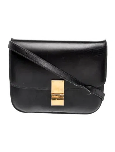 Pre-owned Celine Leather Classic Medium In Black