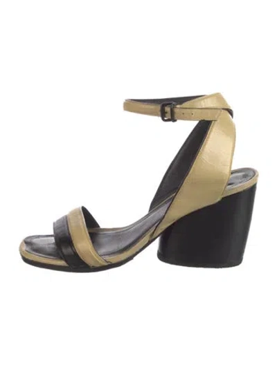 Pre-owned Celine Leather Colorblock Pattern Sandals In Black