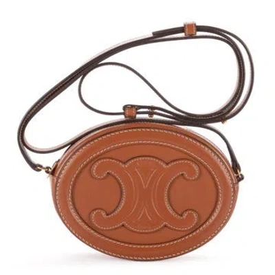 Pre-owned Celine Leather Cuir Triomphe Oval Purse In Brown