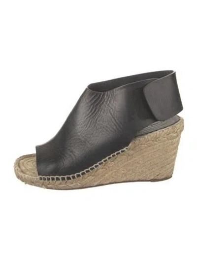 Pre-owned Celine Leather Espadrilles In Black