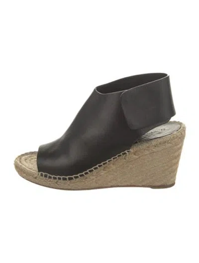Pre-owned Celine Leather Espadrilles In Black