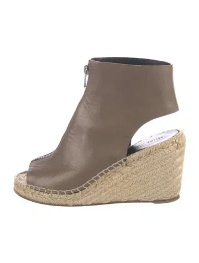 Pre-owned Celine Leather Espadrilles In Grey