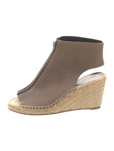 Pre-owned Celine Leather Espadrilles In Neutrals