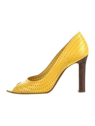 Pre-owned Celine Leather Lasercut Accents Pumps In Yellow