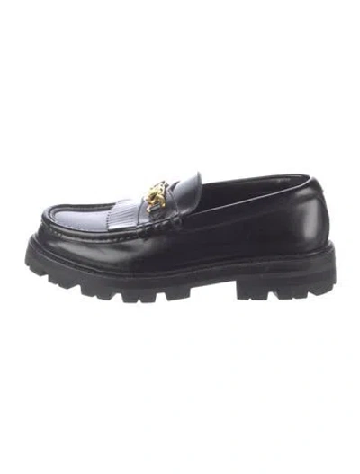 Pre-owned Celine Leather Loafers In Black