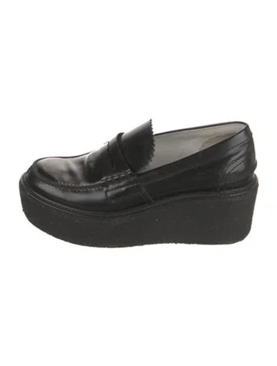 Pre-owned Celine Leather Loafers In Black
