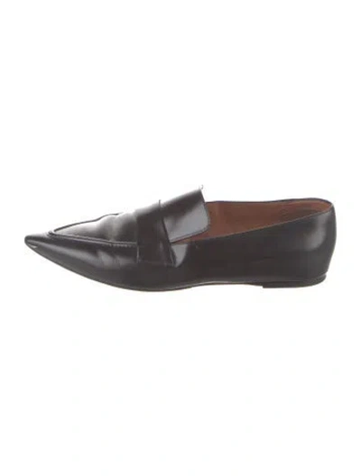 Pre-owned Celine Leather Loafers In Black