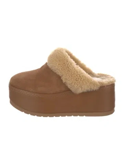 Pre-owned Celine Leather Mules In Neutral