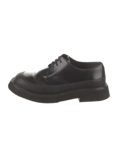 Pre-owned Celine Leather Oxfords In Black