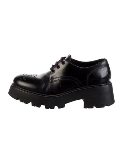 Pre-owned Celine Leather Oxfords In Black