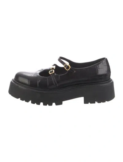 Pre-owned Celine Leather Oxfords In Black