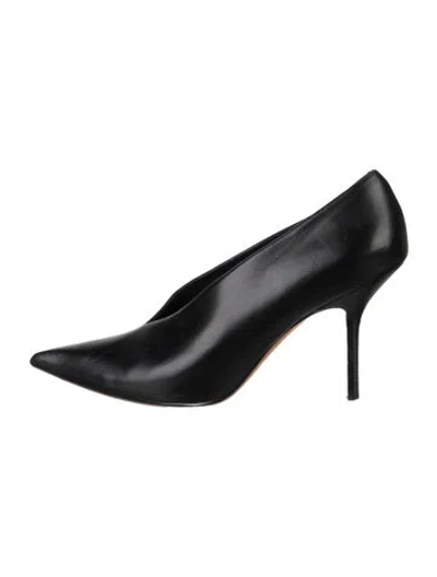 Pre-owned Celine Leather Pumps In Black