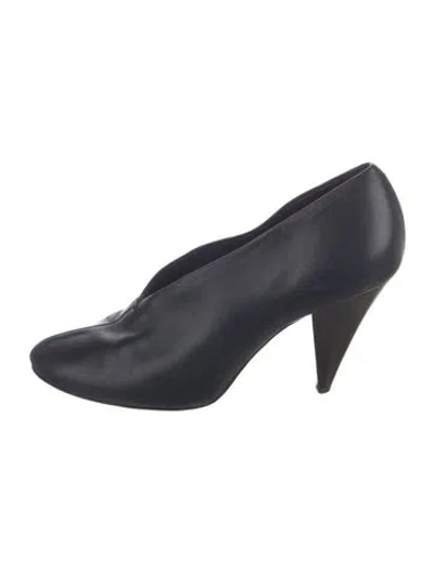 Pre-owned Celine Leather Pumps In Blue