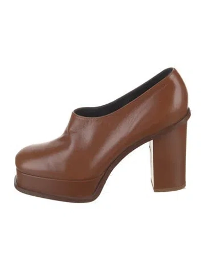 Pre-owned Celine Leather Pumps In Brown