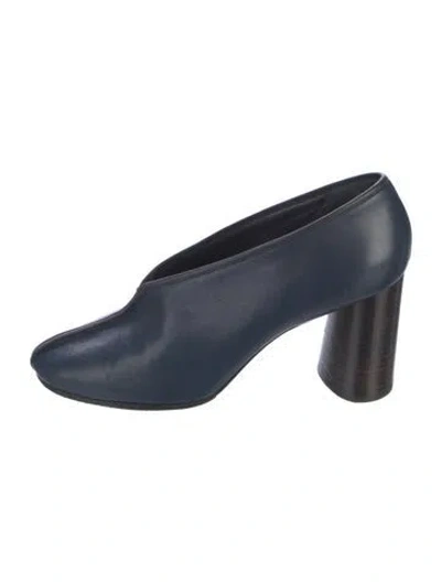 Pre-owned Celine Leather Pumps In Multi