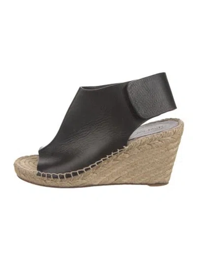 Pre-owned Celine Leather Slingback Pumps